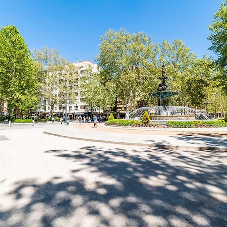 Encantador Piso Pleno Centro A Pie De Semana Santa Y Cerca De La Alhambra Granada Bagian luar foto
